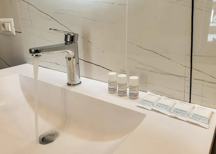 Apartamento Vatican 10 Min Modern Ac, Wi-fi, Netflix